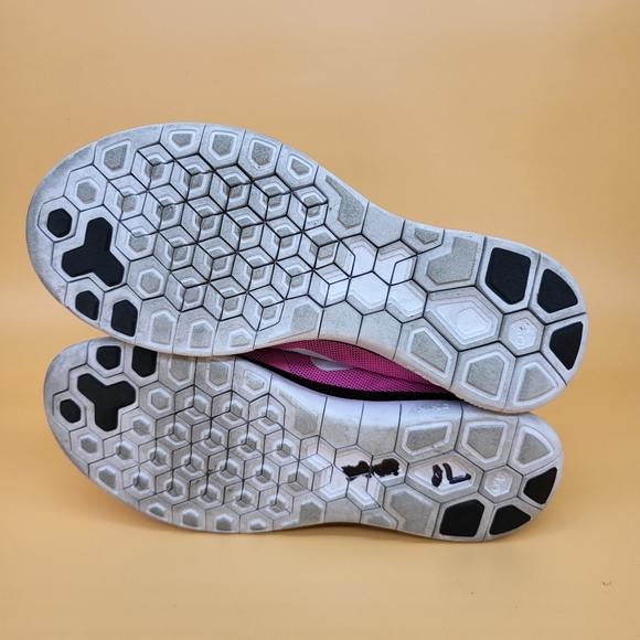 Nike Women's Free 4.0 Pink Running Shoes - Picture 6 of 7